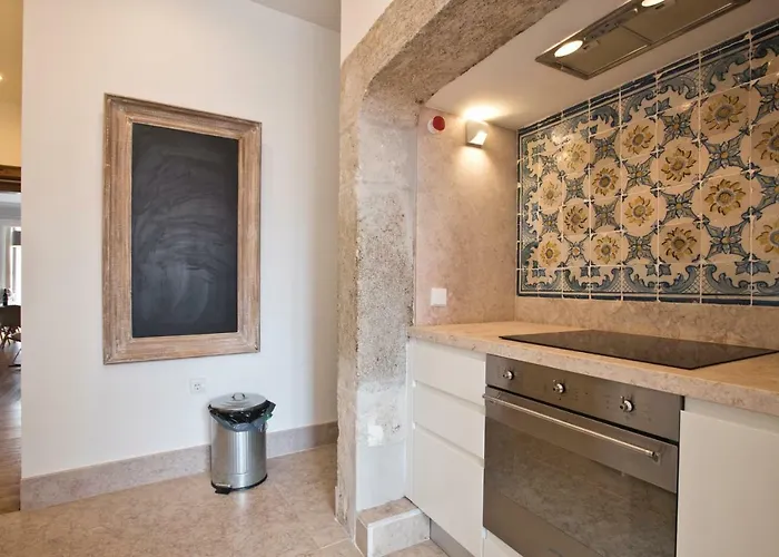 Libest Chiado 4 - Alecrim * Lisboa